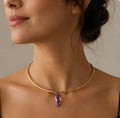 Collier Torque en laiton-Pendentif verre facette violet/bleu