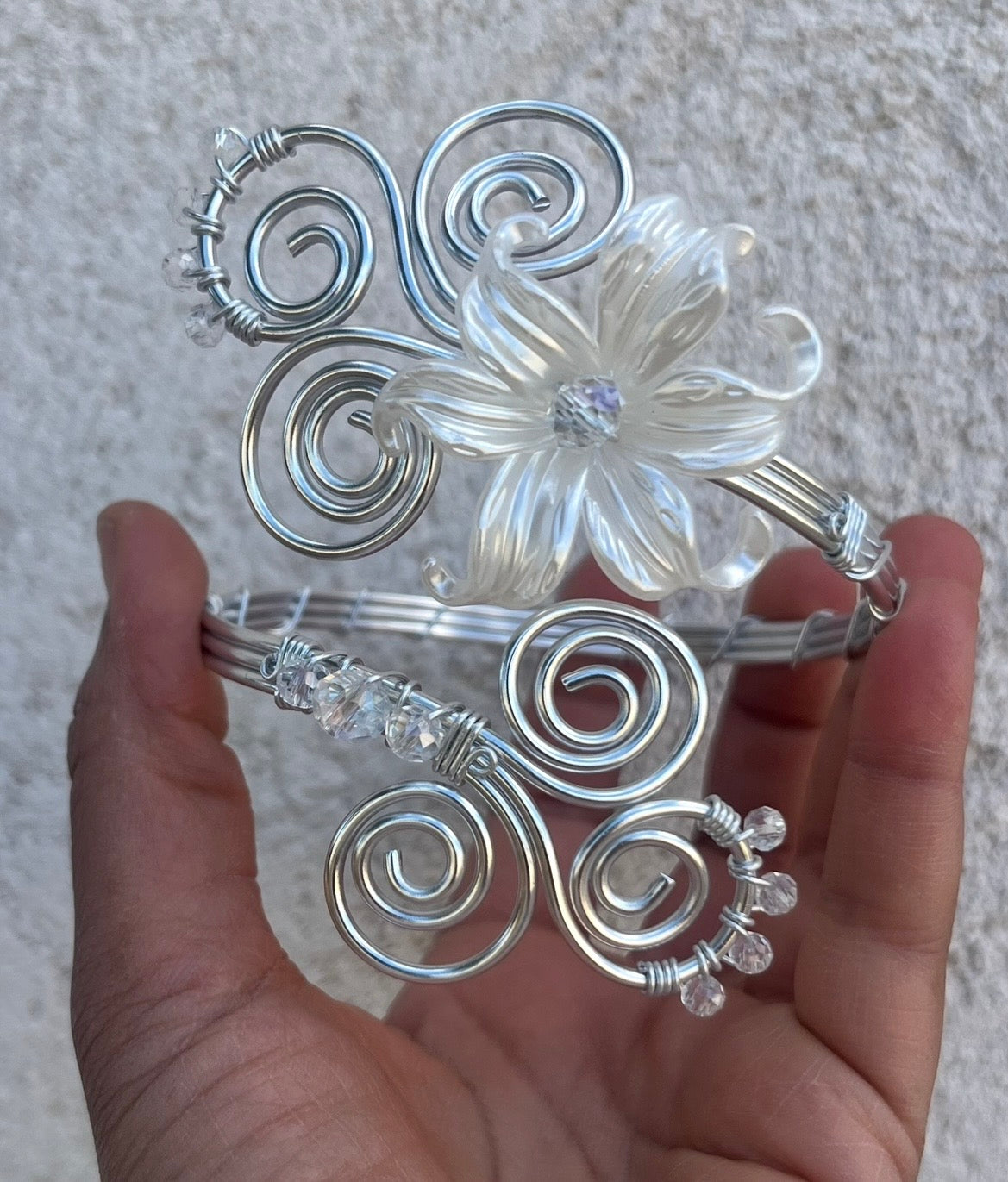 Bracelet de bras "Jasmin d'argent", ajustable inoxydable, arm cuff