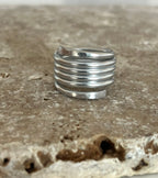Bague ajustable inoxydable tendance " Ressort"