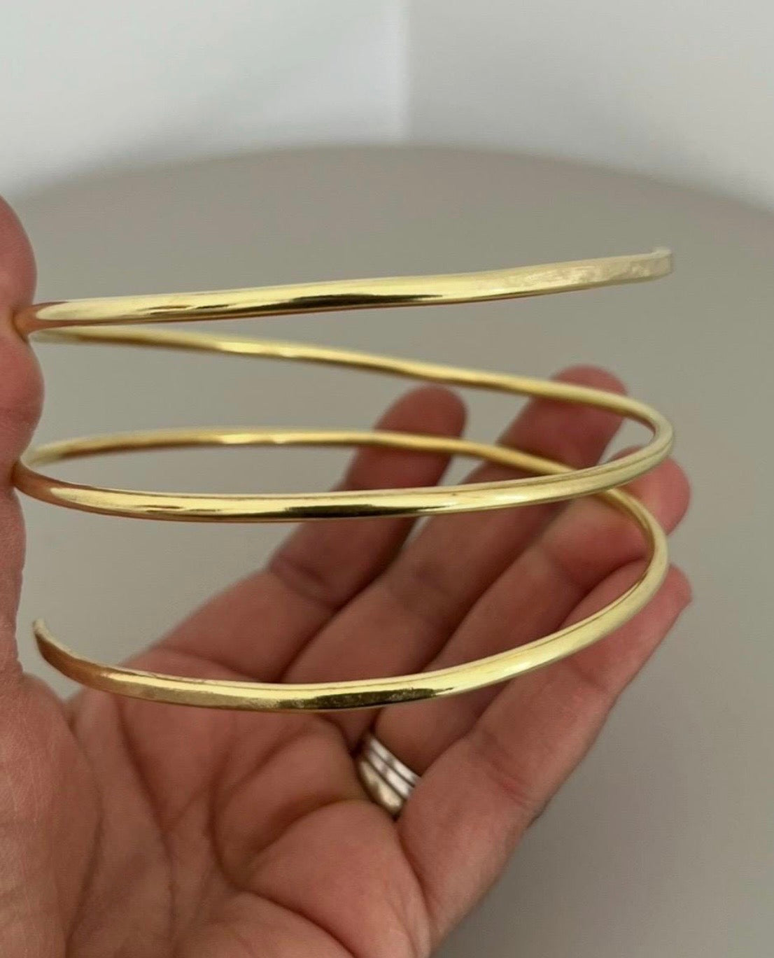 Bracelet de bras en laiton, armcuff ajustable "Ouroboros"