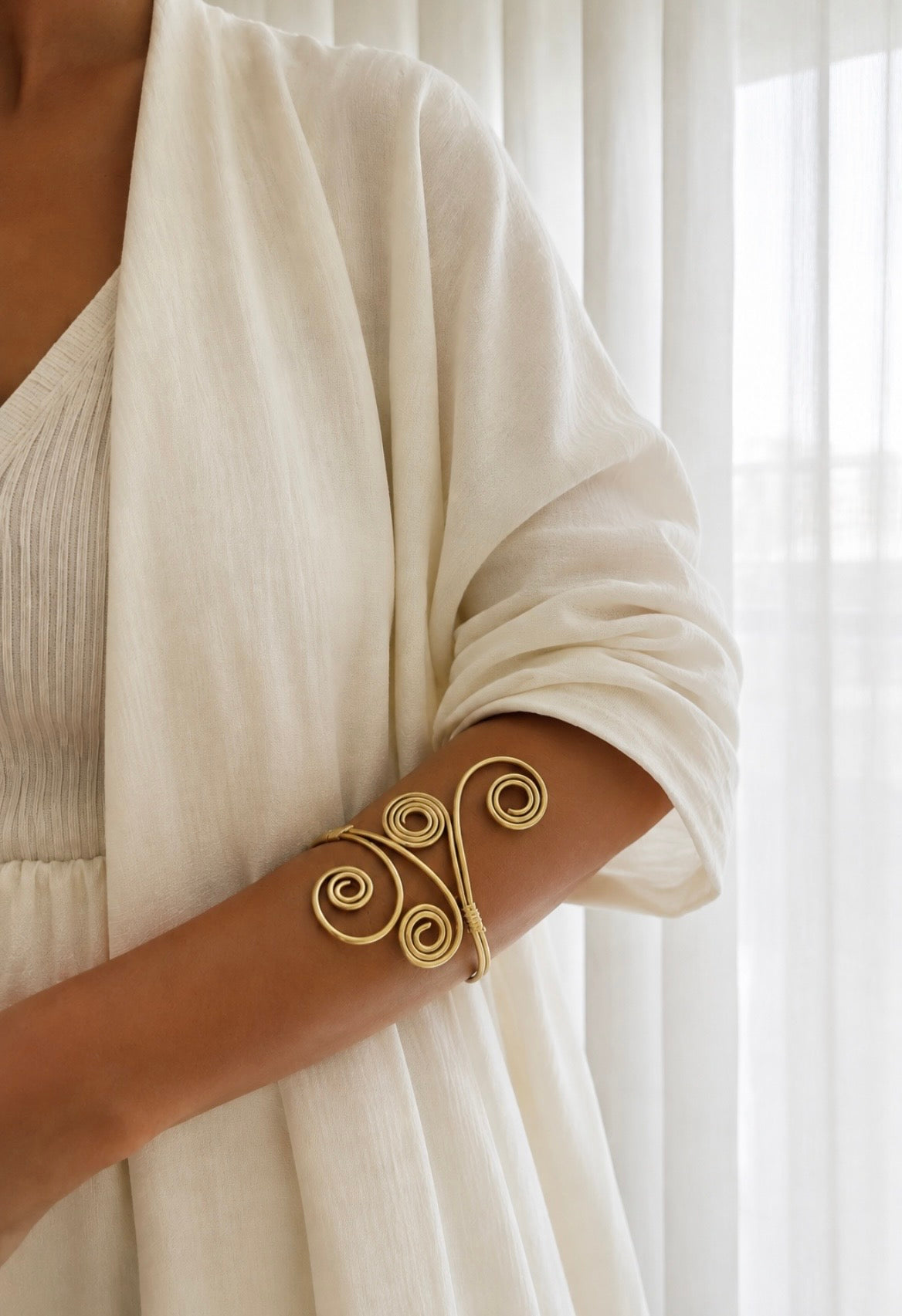 Bracelet manchette "quatre spirales"