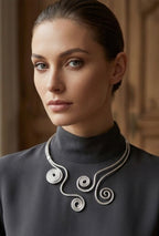 Collier ajustable inoxydable, torque, "Cyclades"