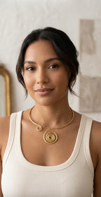 Collier spirale dorée style antique, Torque ajustable , "Ostara"