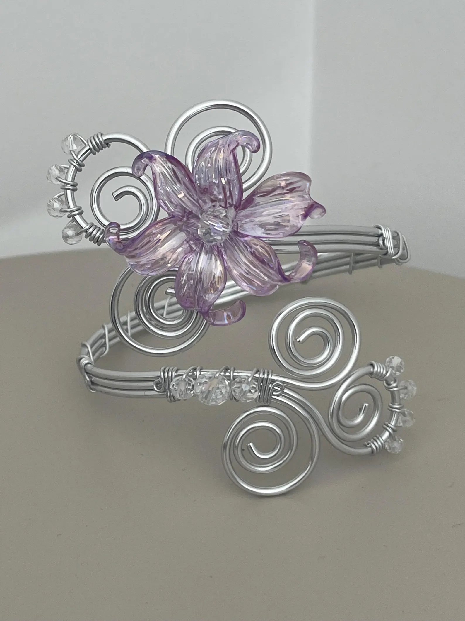 Floral upper arm bracelet